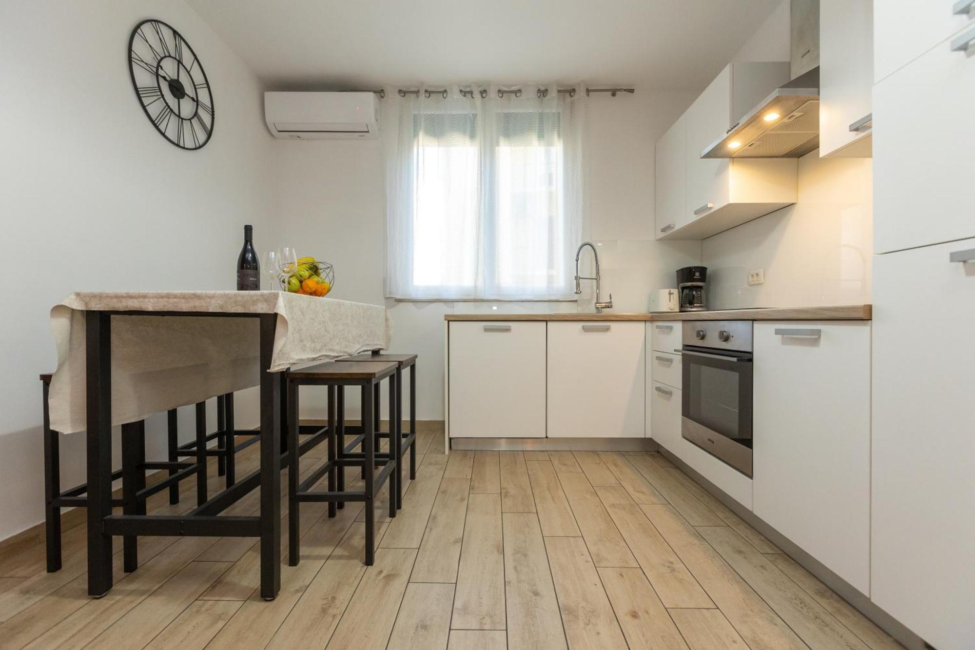 Deluxe Apartment Near The Bridge Zadar Exteriér fotografie